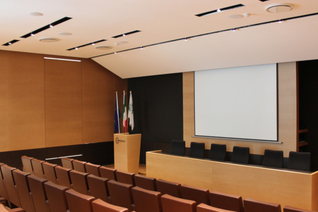 Categoria Uffici Allestimenti Conferscenti - arch. Barile Maurizio